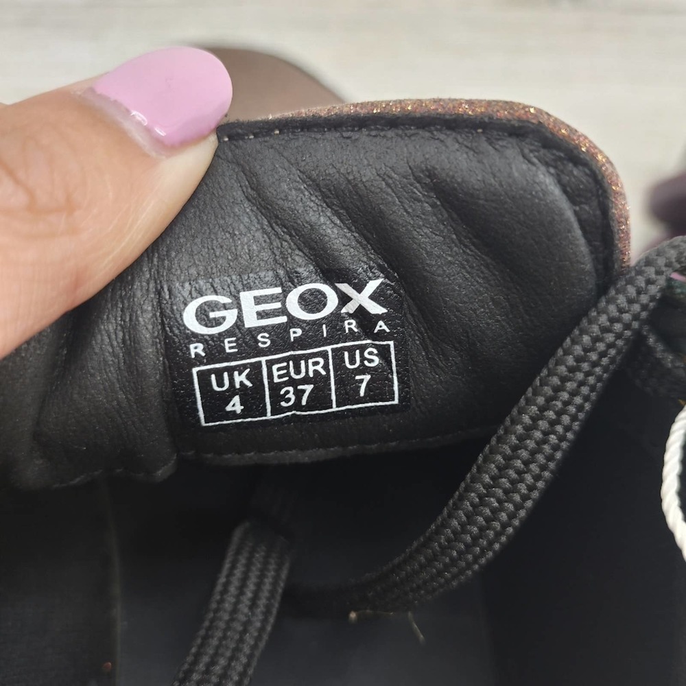 Geox Black Patent Leather Glitter Sneakers Lace Up Size 7 - Picture 5 of 7